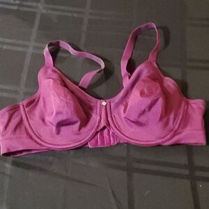 BREEZIES body Brillance Support BRA WINE 40C Underwire